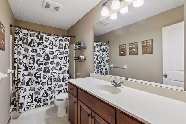 17765 69th Place N, Maple Grove, MN 55311