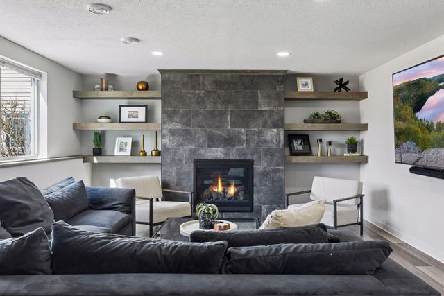 17765 69th Place N, Maple Grove, MN 55311