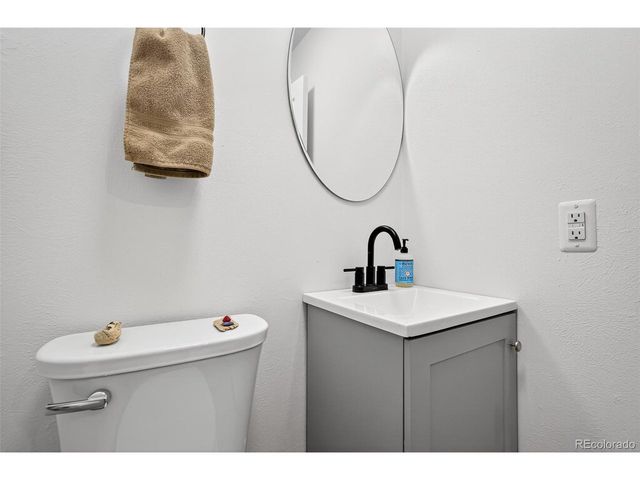 407 Washington Ave B, Golden, CO 80403