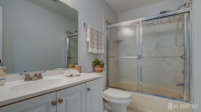 7 Betsy Ross Drive A, Monroe, NJ 08831