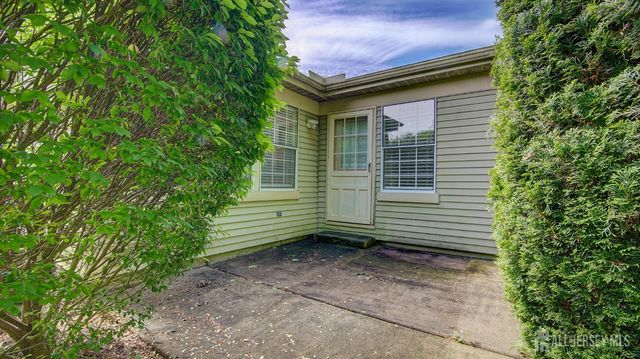 7 Betsy Ross Drive A, Monroe, NJ 08831