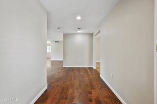 324 W Willow Avenue, Phoenix, AZ 85029