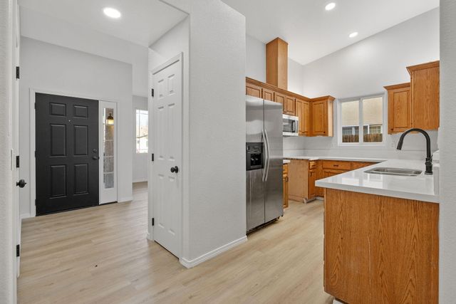135 Headwaters Road, Templeton, CA 93465