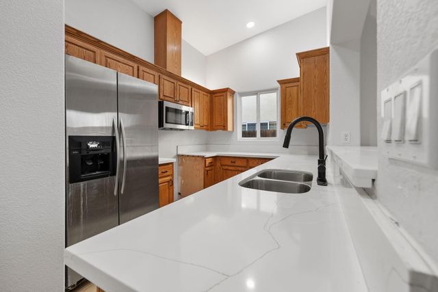 135 Headwaters Road, Templeton, CA 93465
