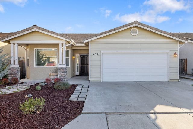 135 Headwaters Road, Templeton, CA 93465
