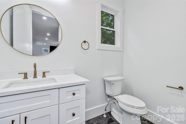 80 Goldenwood Lane, Mills River, NC 28759