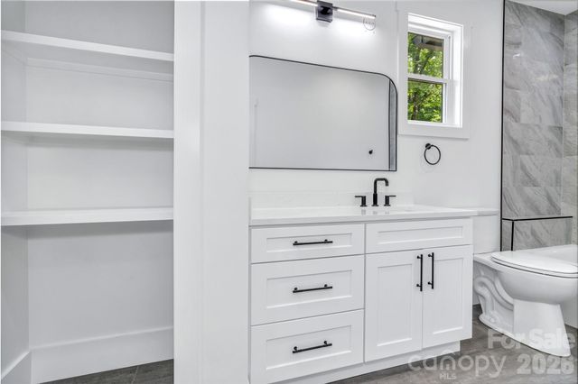 80 Goldenwood Lane, Mills River, NC 28759