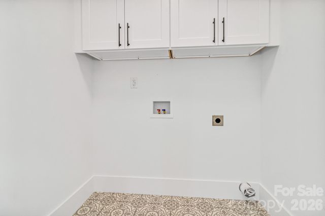 80 Goldenwood Lane, Mills River, NC 28759