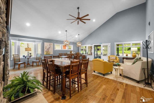 2307 Tecumseh Drive, Cambridge Twp, MI 49230