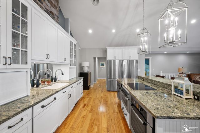 2307 Tecumseh Drive, Cambridge Twp, MI 49230