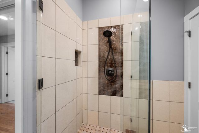 2307 Tecumseh Drive, Cambridge Twp, MI 49230