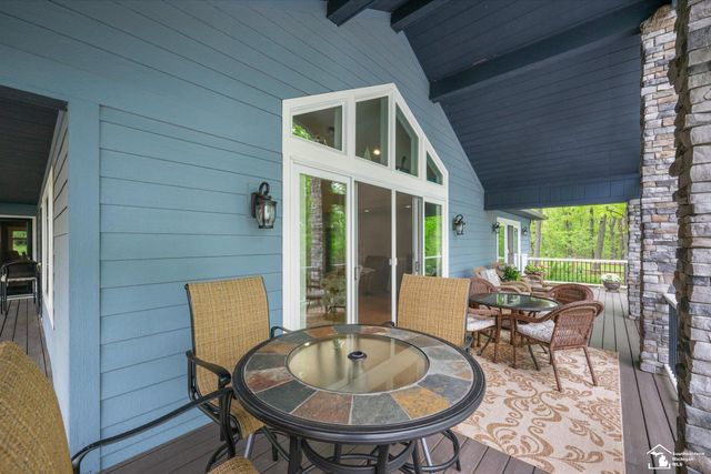 2307 Tecumseh Drive, Cambridge Twp, MI 49230