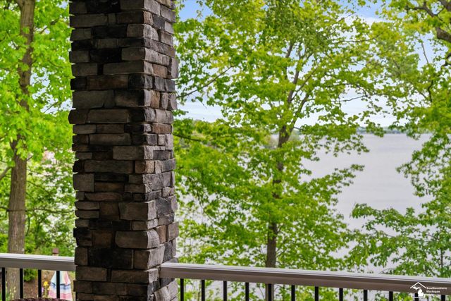 2307 Tecumseh Drive, Cambridge Twp, MI 49230