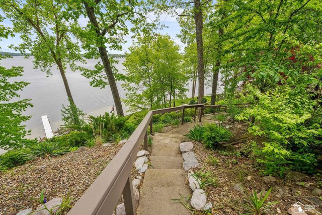 2307 Tecumseh Drive, Cambridge Twp, MI 49230