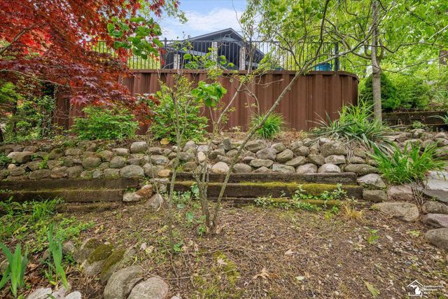 2307 Tecumseh Drive, Cambridge Twp, MI 49230