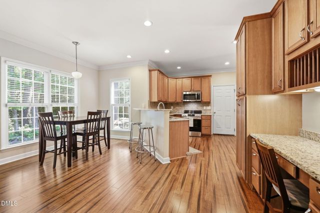 613 Middle Bridge, Wake Forest, NC 27587