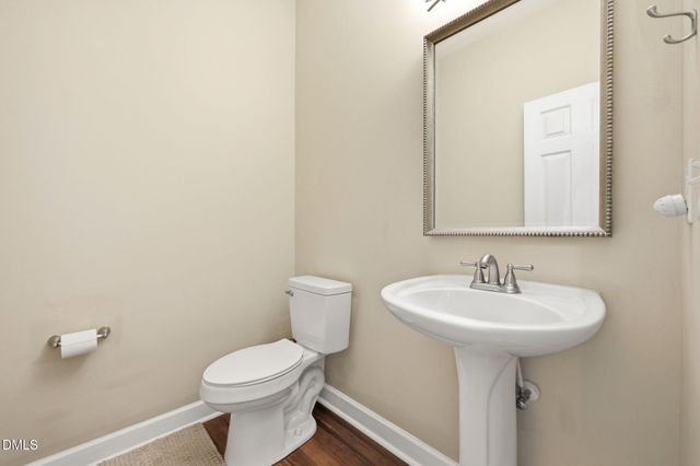 613 Middle Bridge, Wake Forest, NC 27587