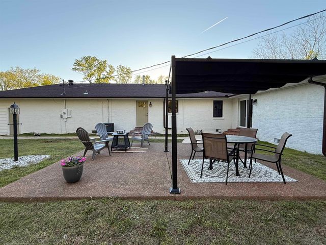 11560 S MAIN ST, Somerville, TN 38068