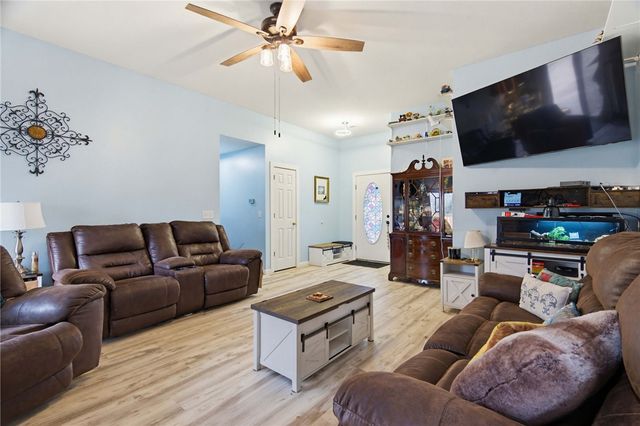 1147 N Fieldstone Avenue, Fayetteville, AR 72704