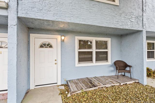 914 Shorewinds Drive B, Fort Pierce, FL 34949