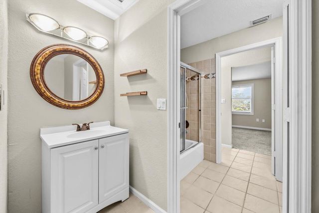 914 Shorewinds Drive B, Fort Pierce, FL 34949