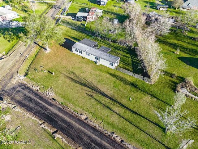 8521 General Collins Street, Youngsville, LA 70592