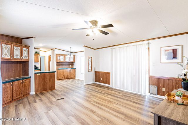 8521 General Collins Street, Youngsville, LA 70592