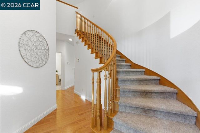 811 Vineyard Ct, Pleasant Hill, CA 94523