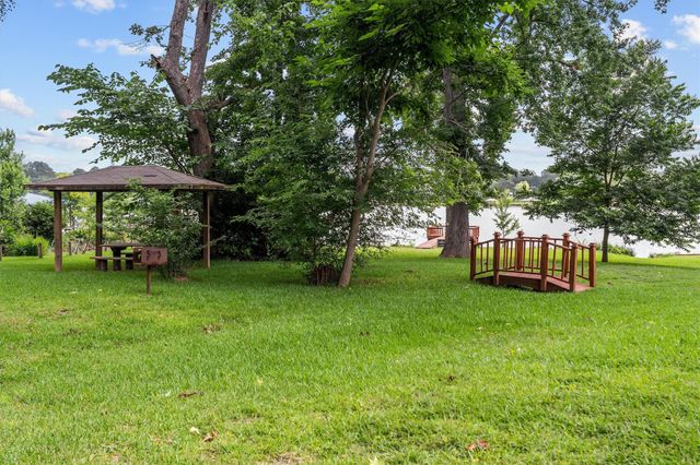 23487 Canyon Drive, Bullard, TX 75757