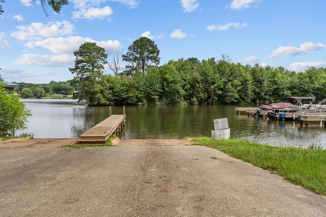 23487 Canyon Drive, Bullard, TX 75757