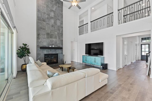 2717 Painted Sky BND, Leander, TX 78641