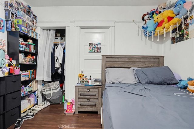 814 East 41st Street, Los Angeles, CA 90011