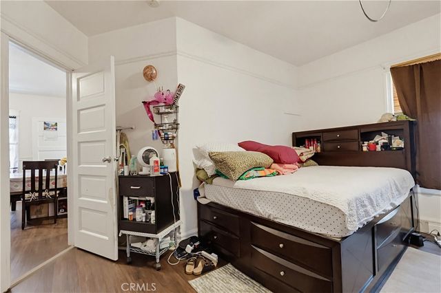 814 East 41st Street, Los Angeles, CA 90011