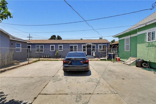 814 East 41st Street, Los Angeles, CA 90011