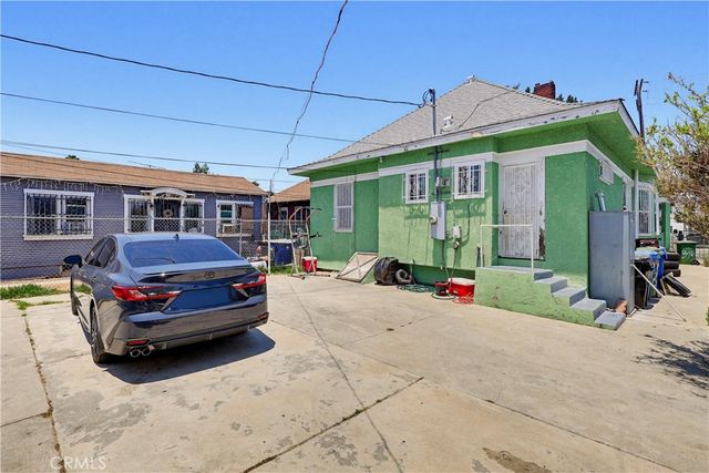 814 East 41st Street, Los Angeles, CA 90011