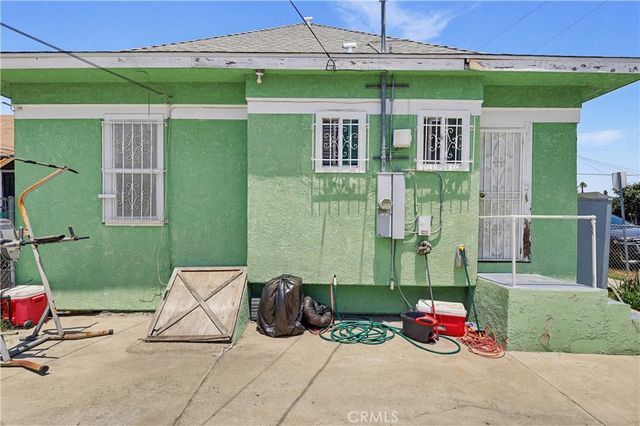 814 East 41st Street, Los Angeles, CA 90011