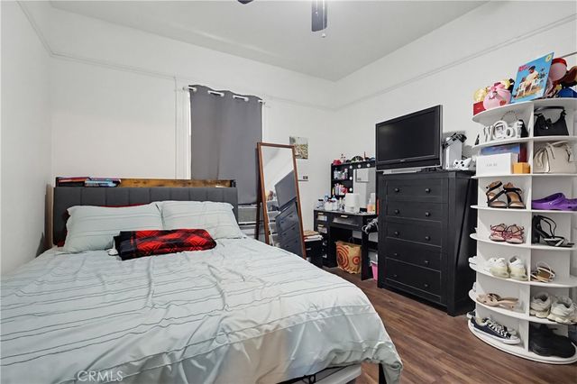 814 East 41st Street, Los Angeles, CA 90011