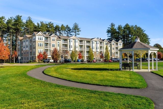 320 Martins Landing 511, North Reading, MA 01864