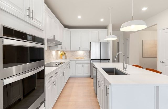 320 Martins Landing 511, North Reading, MA 01864