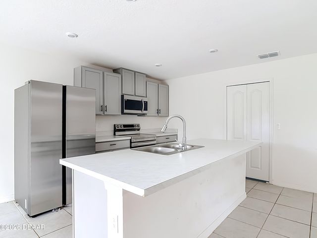 1123 Viking Drive, Port Orange, FL 32129