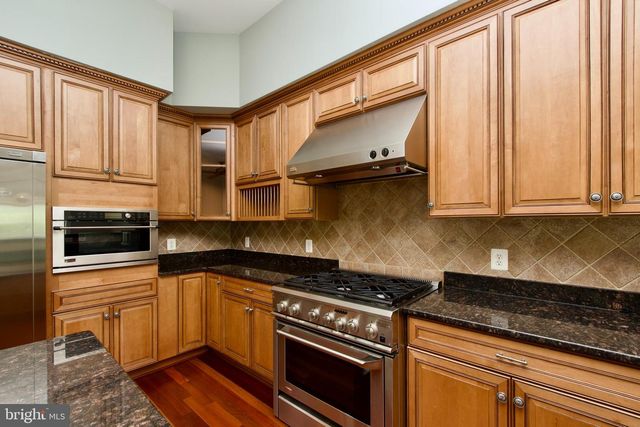 6411 VELLIETY LN, Springfield, VA 22152