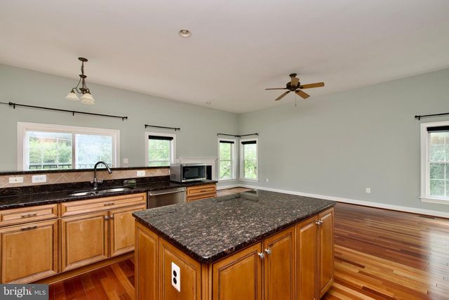 6411 VELLIETY LN, Springfield, VA 22152