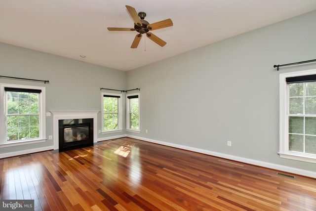 6411 VELLIETY LN, Springfield, VA 22152