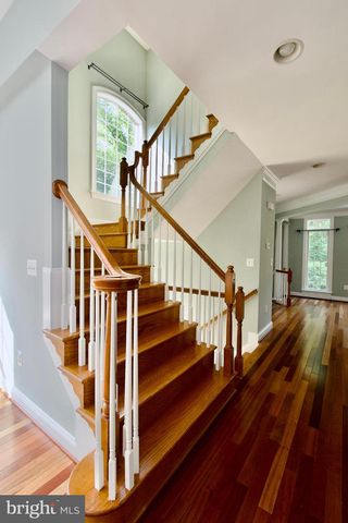 6411 VELLIETY LN, Springfield, VA 22152