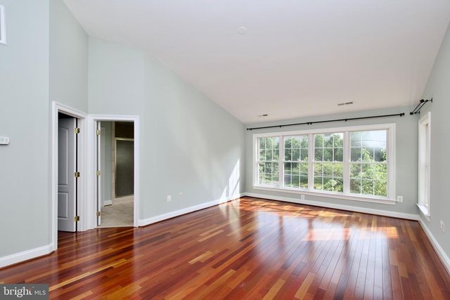 6411 VELLIETY LN, Springfield, VA 22152