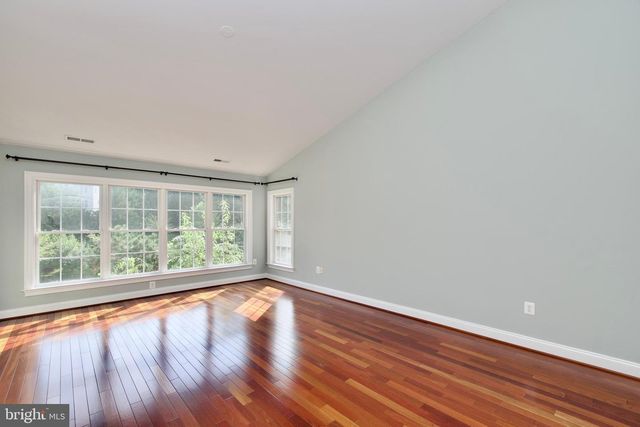 6411 VELLIETY LN, Springfield, VA 22152