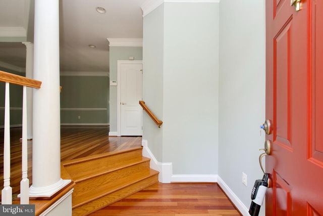 6411 VELLIETY LN, Springfield, VA 22152