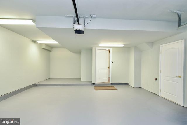 6411 VELLIETY LN, Springfield, VA 22152