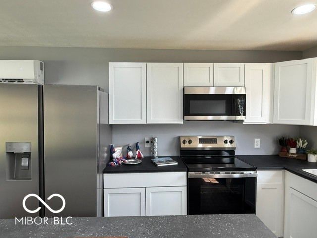 205 S Walnut Street, Fairland, IN 46126