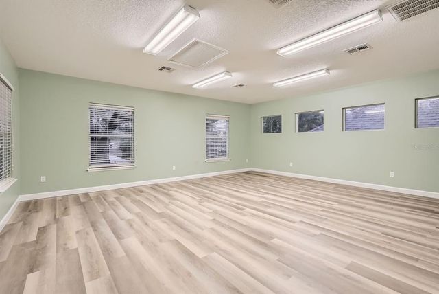 734 S MILLS AVENUE, Orlando, FL 32801
